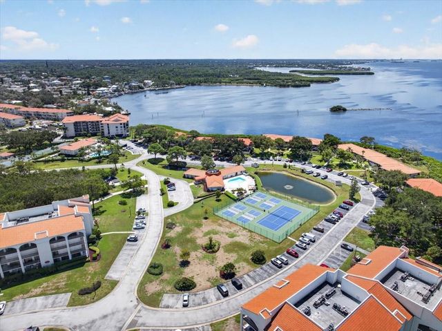 1805 MARINER DRIVE 51, Tarpon Springs, FL 34689