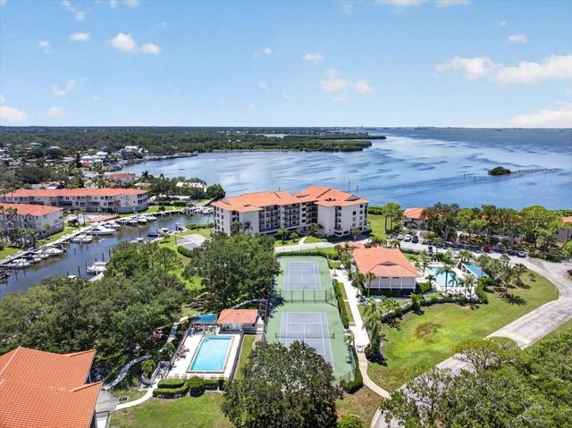 1805 MARINER DRIVE 51, Tarpon Springs, FL 34689