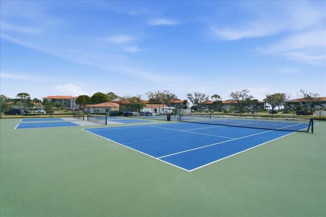 1805 MARINER DRIVE 51, Tarpon Springs, FL 34689