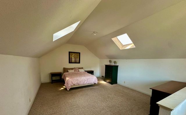 466 Thomson Ln, Copperopolis, CA 95228