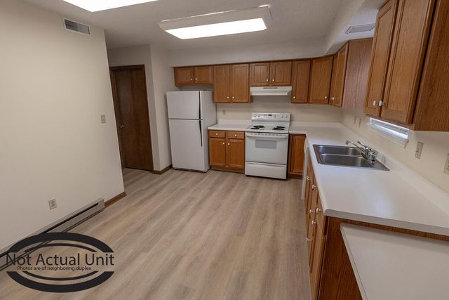 3314 BELLE MEADE, Columbia, MO 65203