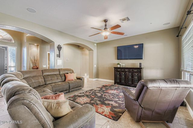 21231 S 140TH Street, Chandler, AZ 85286