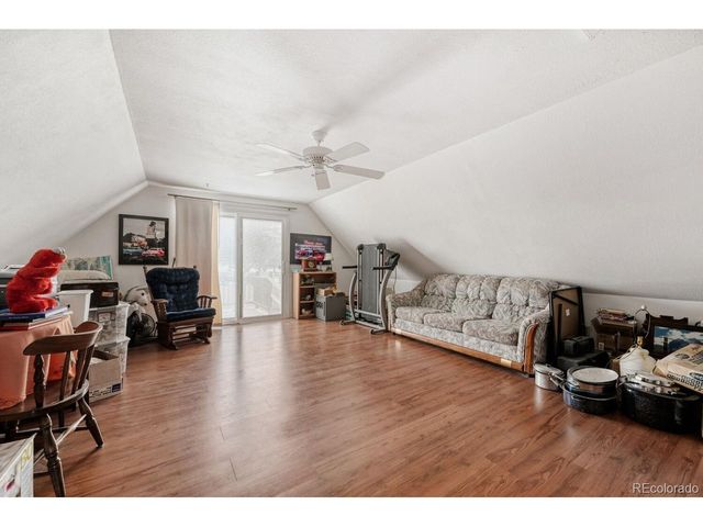 145 Placer Ave, Longmont, CO 80504