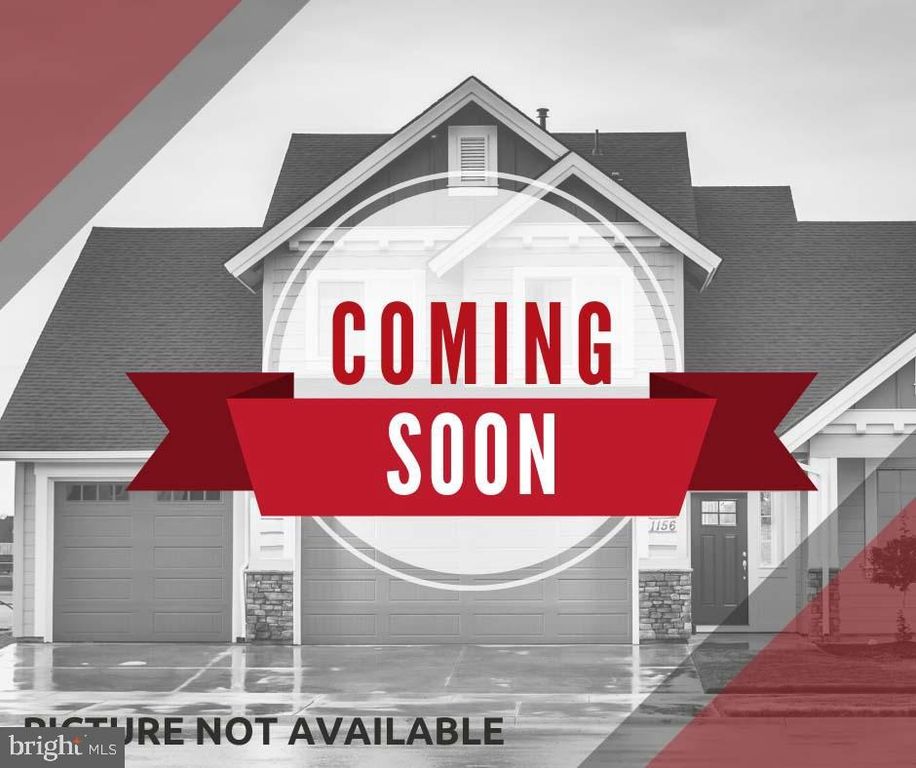 1104 COLUMBUS DR, Stafford, VA 22554