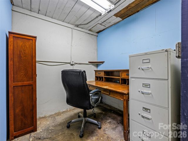 204 Sutton Avenue, Black Mountain, NC 28711