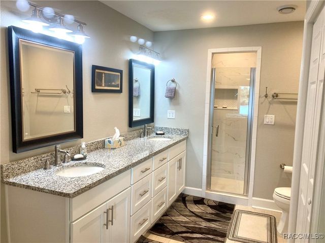 11580 W Bayshore Drive, Crystal River, FL 34429