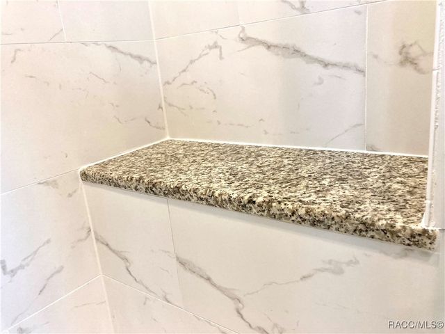 11580 W Bayshore Drive, Crystal River, FL 34429