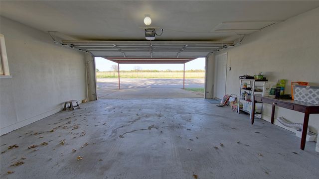 1210 Miller Street, Bowie, TX 76230