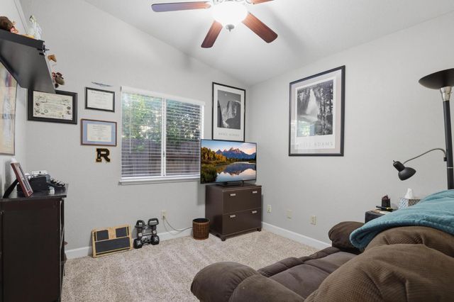 1690 Sequoia Dr, Yuba City, CA 95993