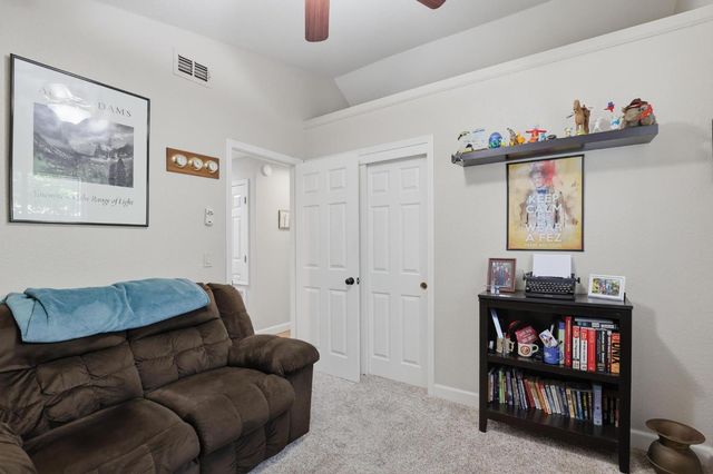 1690 Sequoia Dr, Yuba City, CA 95993