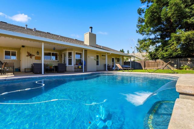 1690 Sequoia Dr, Yuba City, CA 95993