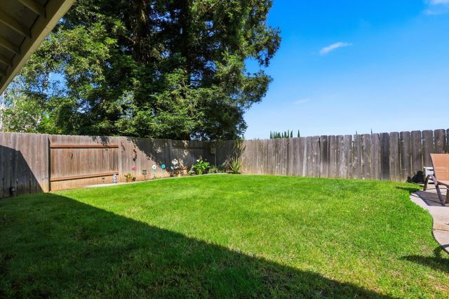 1690 Sequoia Dr, Yuba City, CA 95993