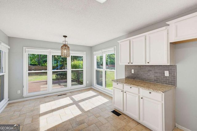 2114 Glenellen Drive NW, Kennesaw, GA 30152