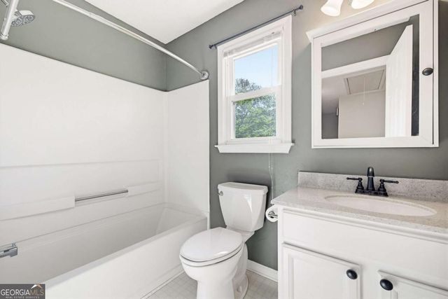 2114 Glenellen Drive NW, Kennesaw, GA 30152