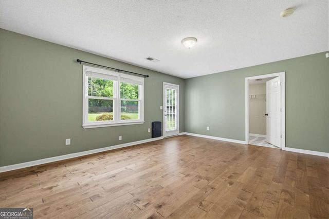 2114 Glenellen Drive NW, Kennesaw, GA 30152