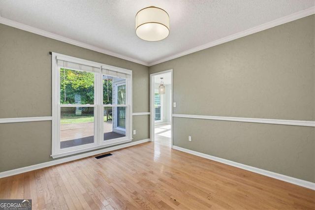 2114 Glenellen Drive NW, Kennesaw, GA 30152