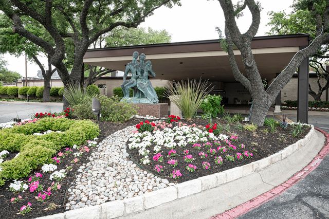 3353 Dorado Beach Drive, Farmers Branch, TX 75234