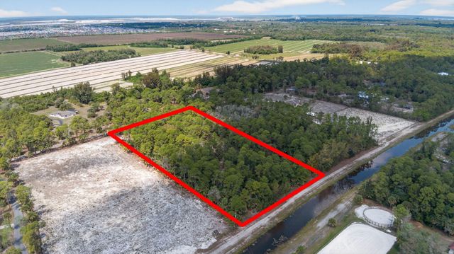 1340 Arabian Drive, Loxahatchee, FL 33470