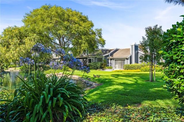 20095 Waterford Lane 101, Huntington Beach, CA 92646