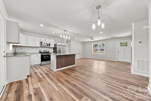 202 Rockyford Street, Morganton, NC 28655
