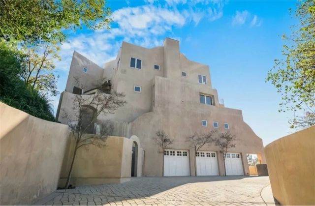 28 Ranchero, Bell Canyon, CA 91307