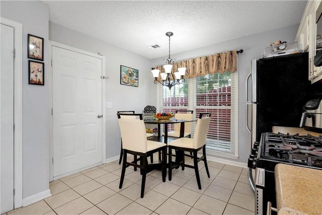 914 Wenham Lane, Lawrenceville, GA 30044