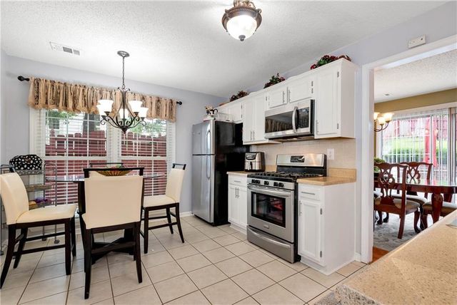 914 Wenham Lane, Lawrenceville, GA 30044