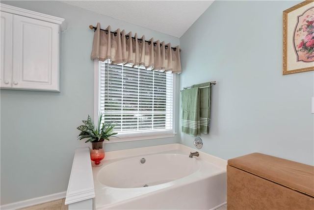914 Wenham Lane, Lawrenceville, GA 30044