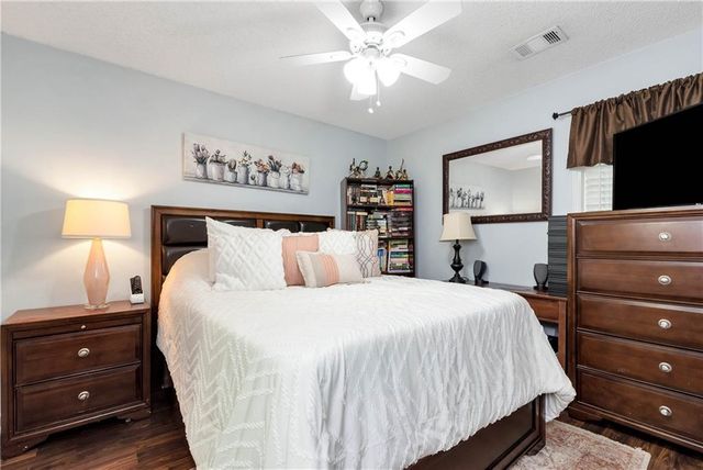 914 Wenham Lane, Lawrenceville, GA 30044