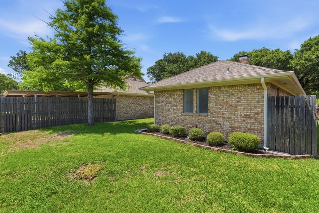 3104 Pinehurst Drive, Plano, TX 75075