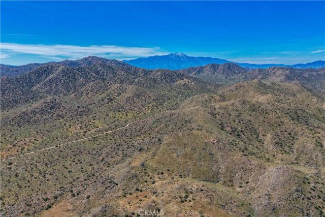 58215 Santa Barbara, Yucca Valley, CA 92284