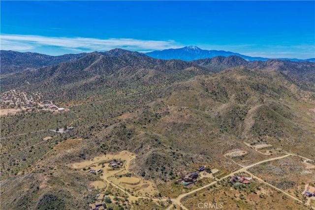 58215 Santa Barbara, Yucca Valley, CA 92284