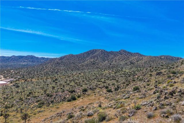 58215 Santa Barbara, Yucca Valley, CA 92284