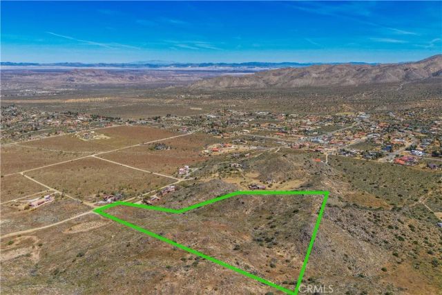 58215 Santa Barbara, Yucca Valley, CA 92284