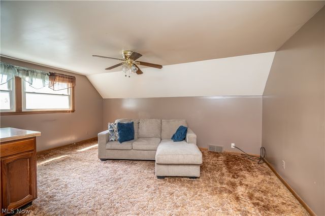644 Southern Boulevard NW, Warren, OH 44485