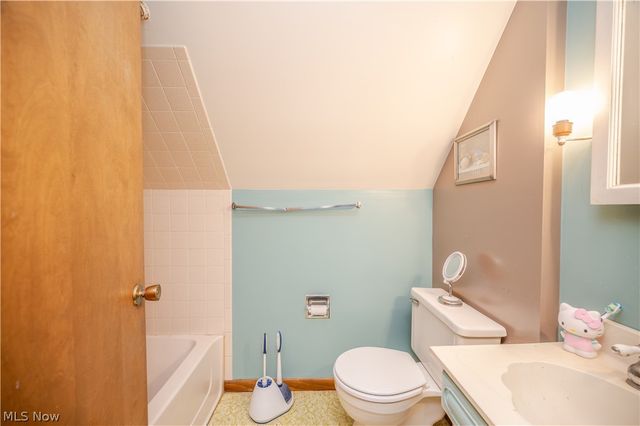 644 Southern Boulevard NW, Warren, OH 44485