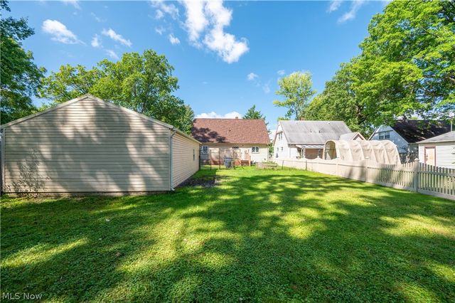 644 Southern Boulevard NW, Warren, OH 44485