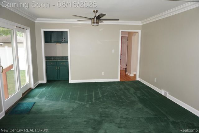 12831 Northfield Boulevard, Oak Park, MI 48237