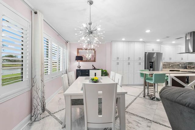 2343 GLENMORE CIRCLE, Sun City Center, FL 33573