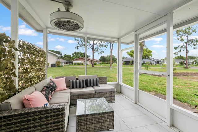 2343 GLENMORE CIRCLE, Sun City Center, FL 33573