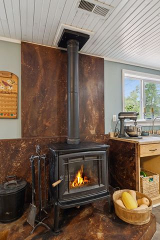 860 Golden Hollow Rd, Dixon Springs, TN 37057