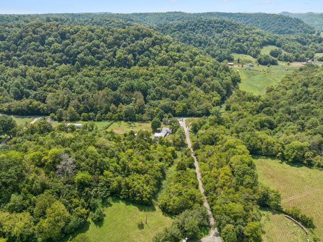 860 Golden Hollow Rd, Dixon Springs, TN 37057
