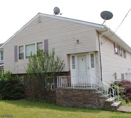 633 Totowa Rd, Totowa Boro, NJ 07512