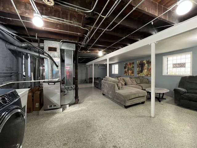 2613 Highland Avenue, Berwyn, IL 60402