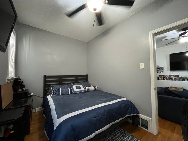 2613 Highland Avenue, Berwyn, IL 60402