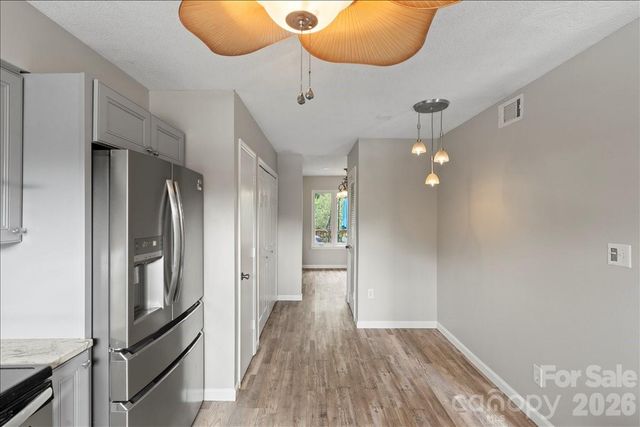 6610 Point Comfort Lane, Charlotte, NC 28226