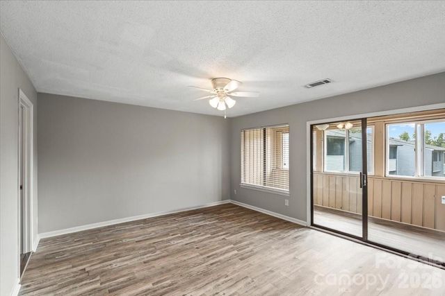 6610 Point Comfort Lane, Charlotte, NC 28226