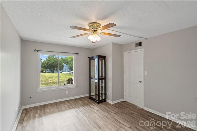 6610 Point Comfort Lane, Charlotte, NC 28226