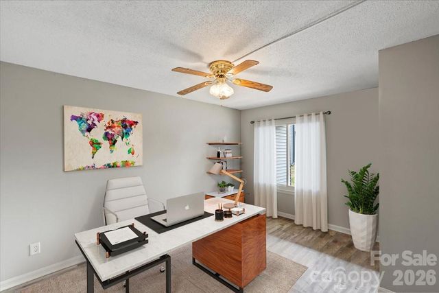 6610 Point Comfort Lane, Charlotte, NC 28226