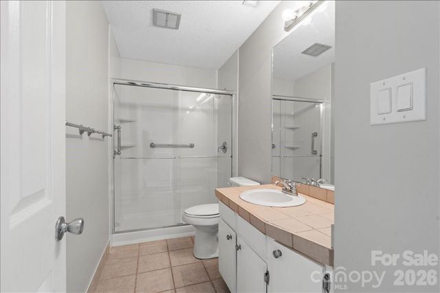 6610 Point Comfort Lane, Charlotte, NC 28226